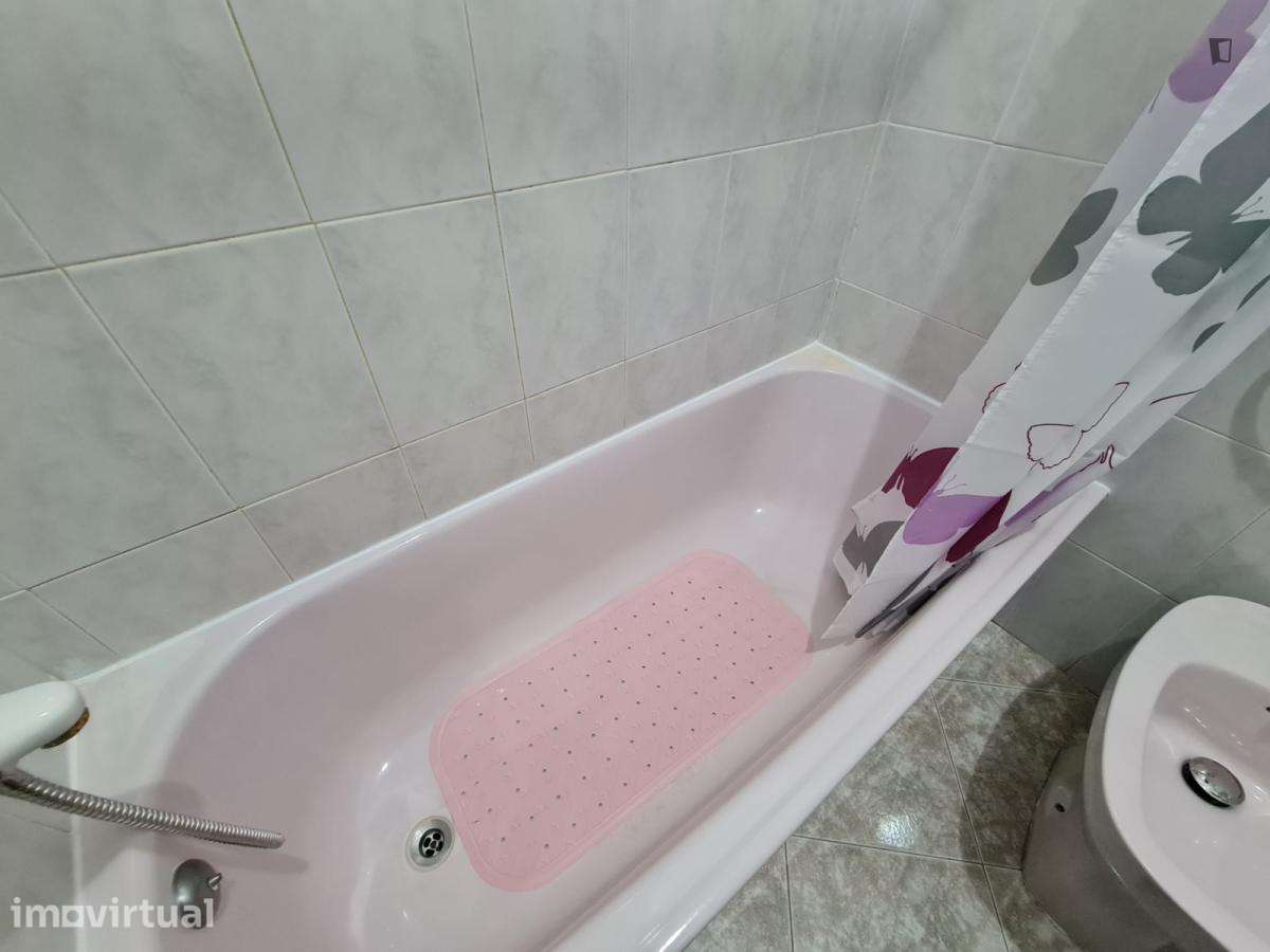 Quarto - localizado em Santa Apolónia Lisbon - Grande imagem: 3/31