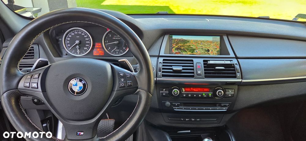 BMW X6 M50d - 30