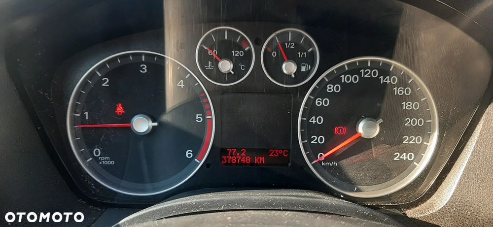 Ford Focus 1.6 TDCi Ambiente - 5