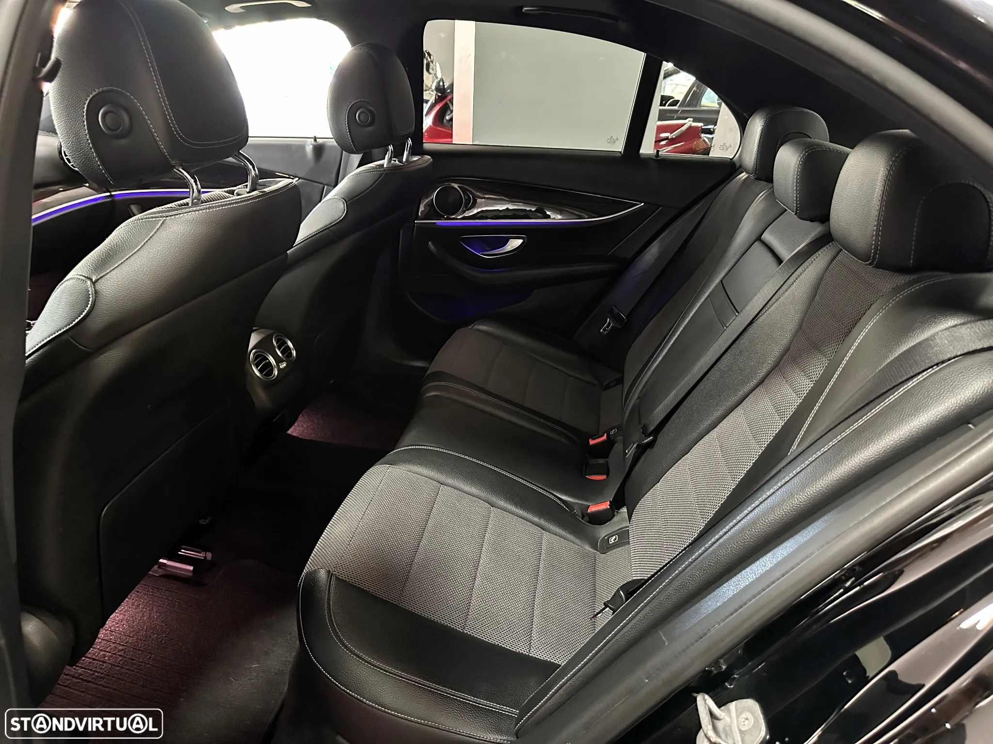 Mercedes-Benz E 220 d AMG Line - 15