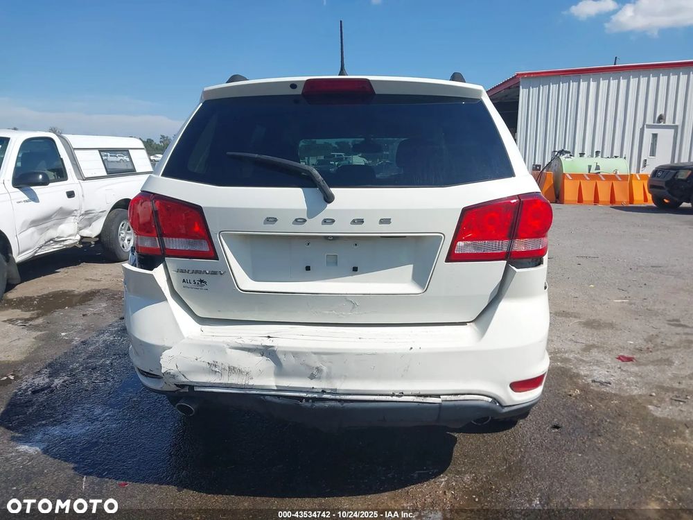 Dodge Journey - 16