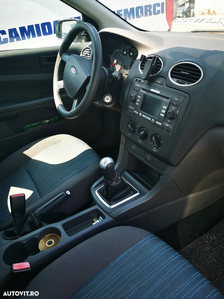 Ford Focus 1.6 TDCI Trend - 5