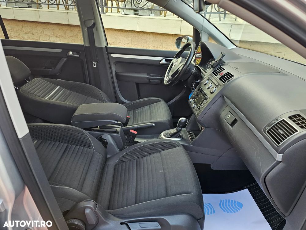 Volkswagen Touran 1.6 TDI DPF BlueMotion Technology DSG Cup - 15