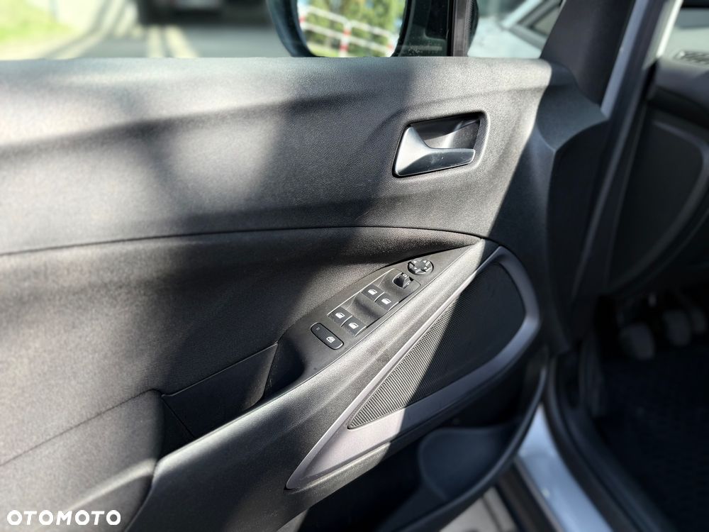 Opel Crossland X - 27