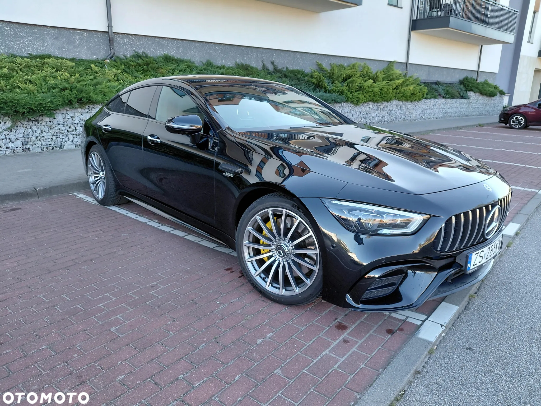 Mercedes-Benz AMG GT 43 4-Matic+ - 2
