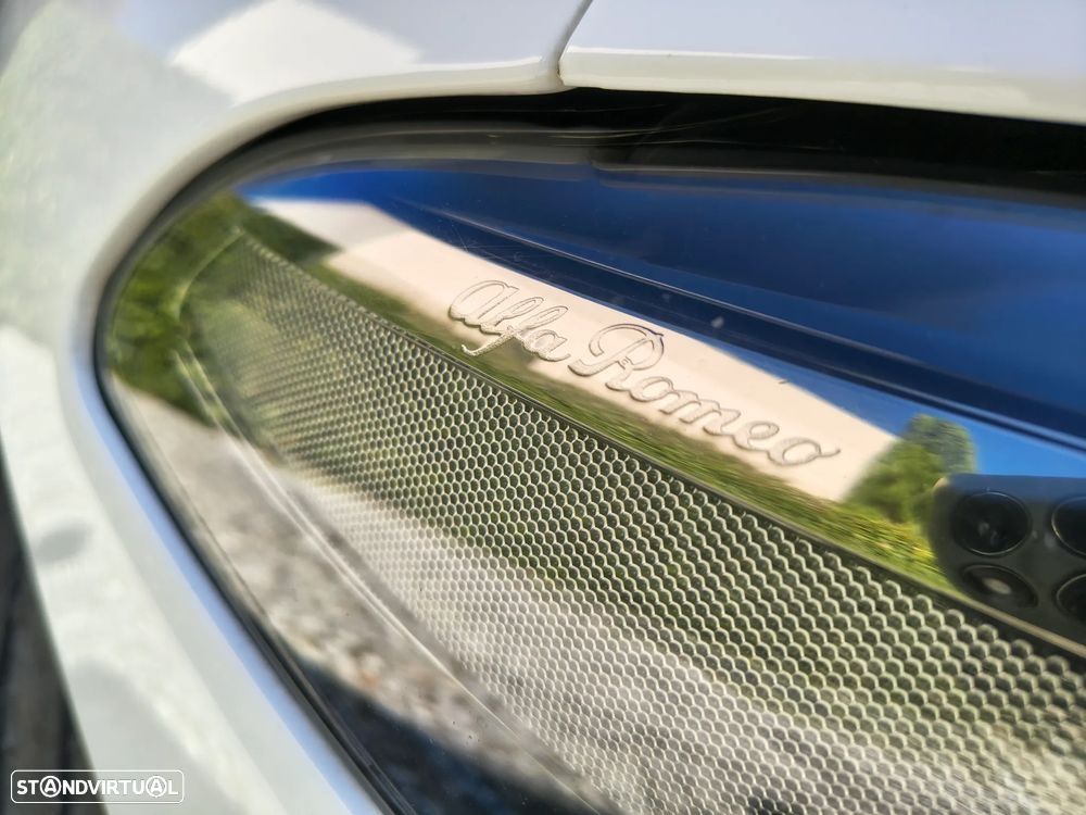 Alfa Romeo Giulia 2.2 D Sprint AT8 - 23