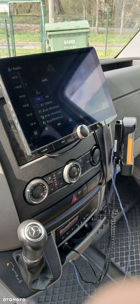 Mercedes-Benz Sprinter - 14