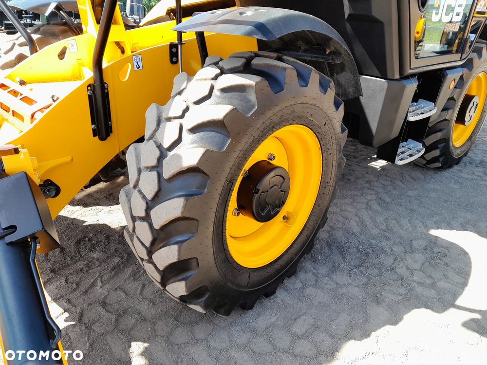 JCB 540-170 2021R - 22