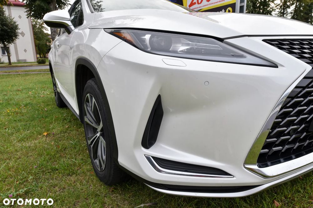 Lexus RX - 11