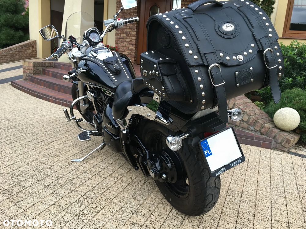 Suzuki Intruder - 6