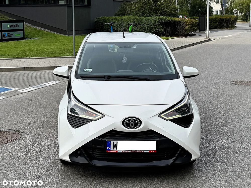 Toyota Aygo 1.0 VVT-i Black Edition - 2