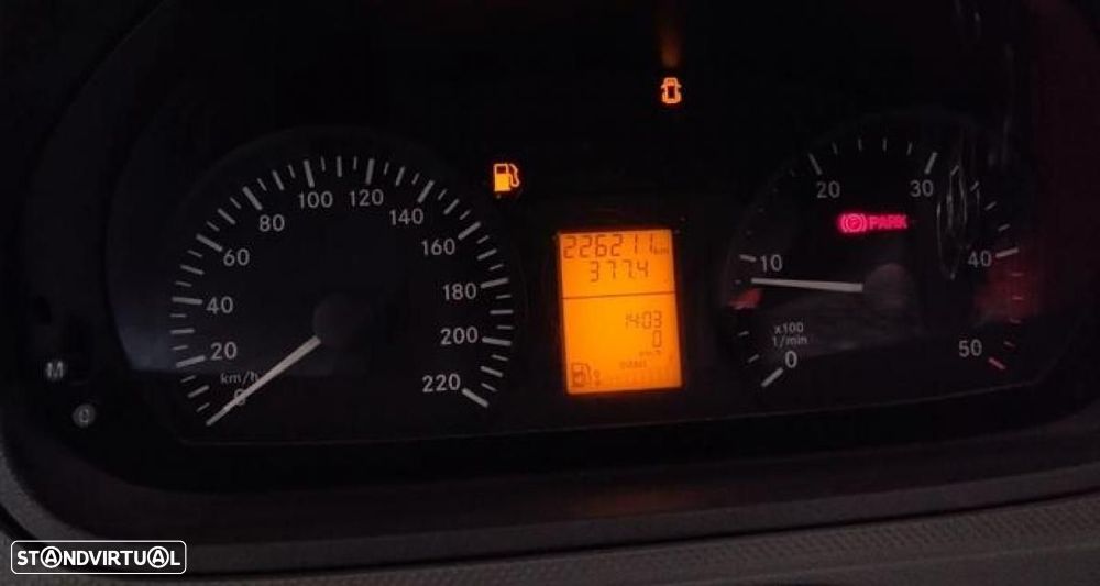 Mercedes-Benz Vito - 5
