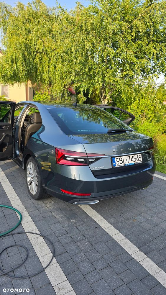 Skoda Superb 2.0 TDI SCR 4x4 L&K DSG - 5