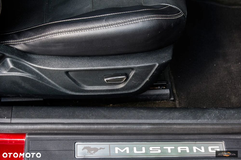 Ford Mustang 2.3 Eco Boost - 30