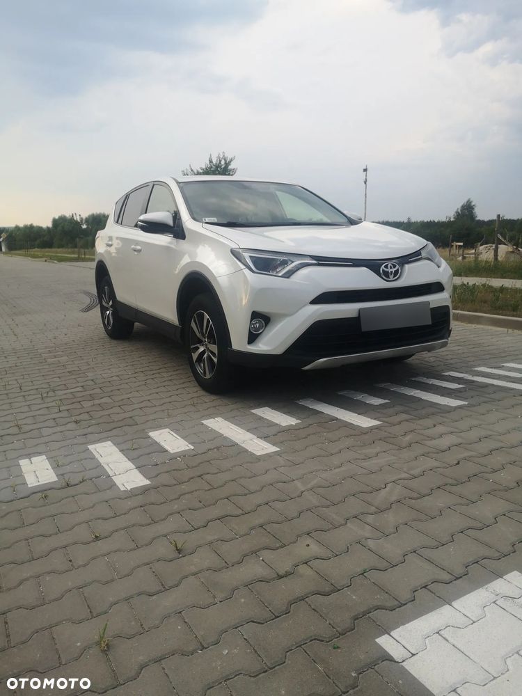 Toyota RAV4 2.0 D-4D Style 4x2 - 2