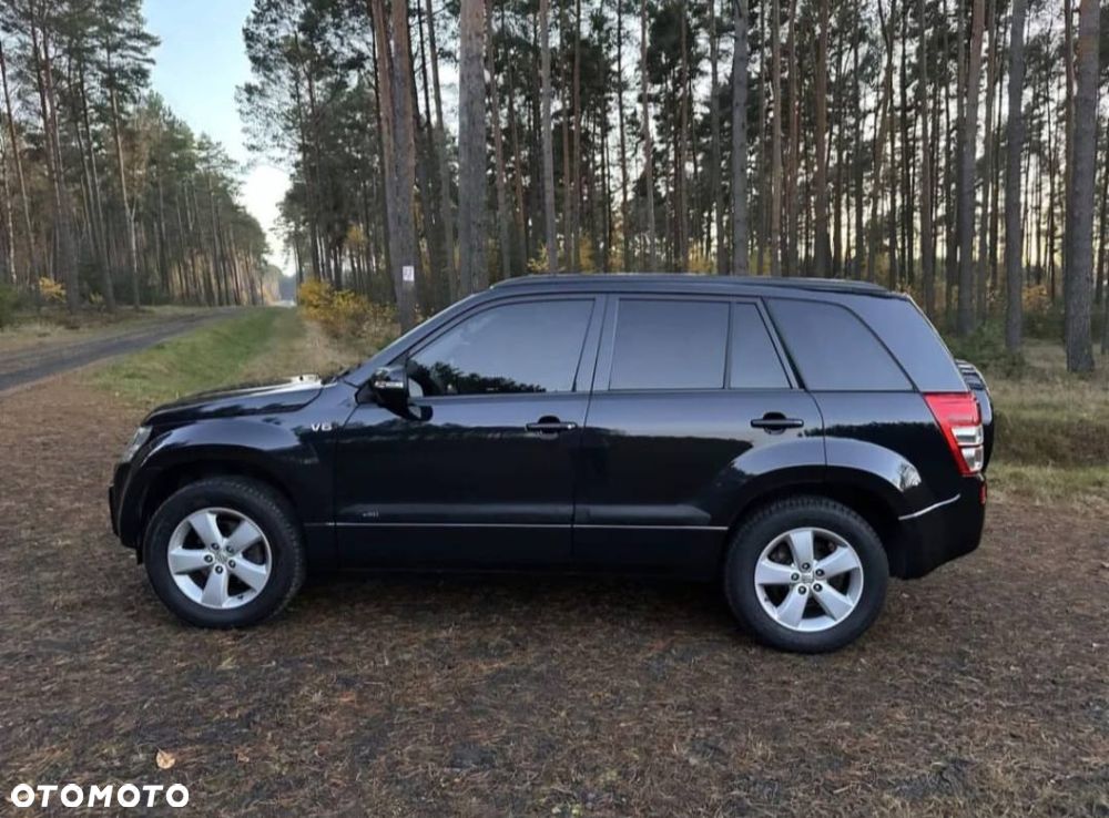 Suzuki Grand Vitara 3.2 V6 Elegance - 8