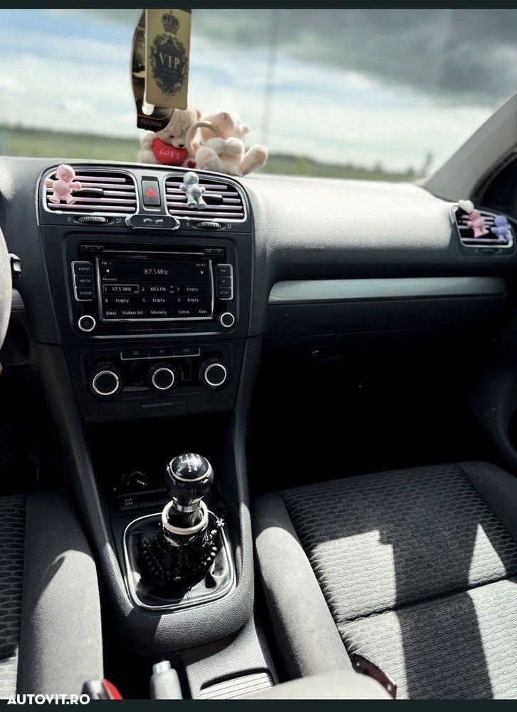 Volkswagen Golf 1.6 TDI BlueMotion Technology DPF Comfortline - 4