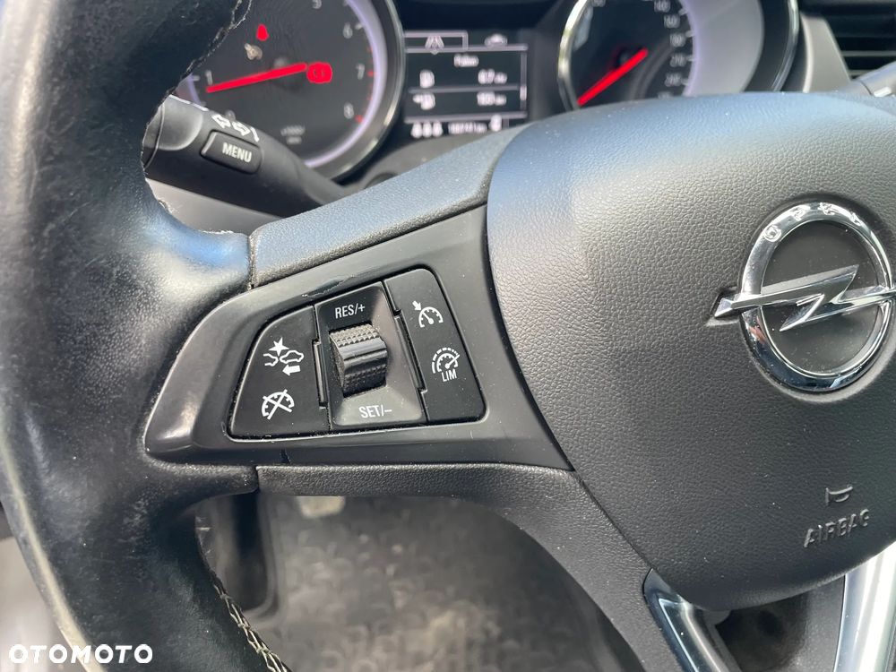 Opel Astra 1.4 Turbo Start/Stop Sports Tourer Business - 12