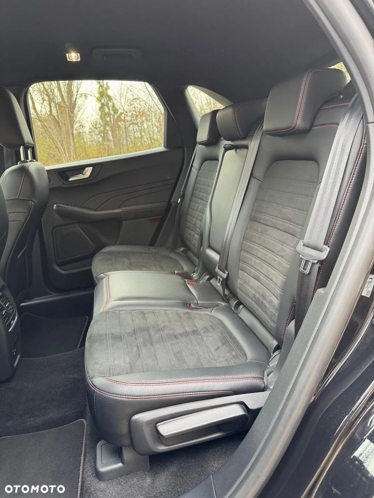 Ford Kuga 1.5 EcoBoost FWD ST-Line X - 10