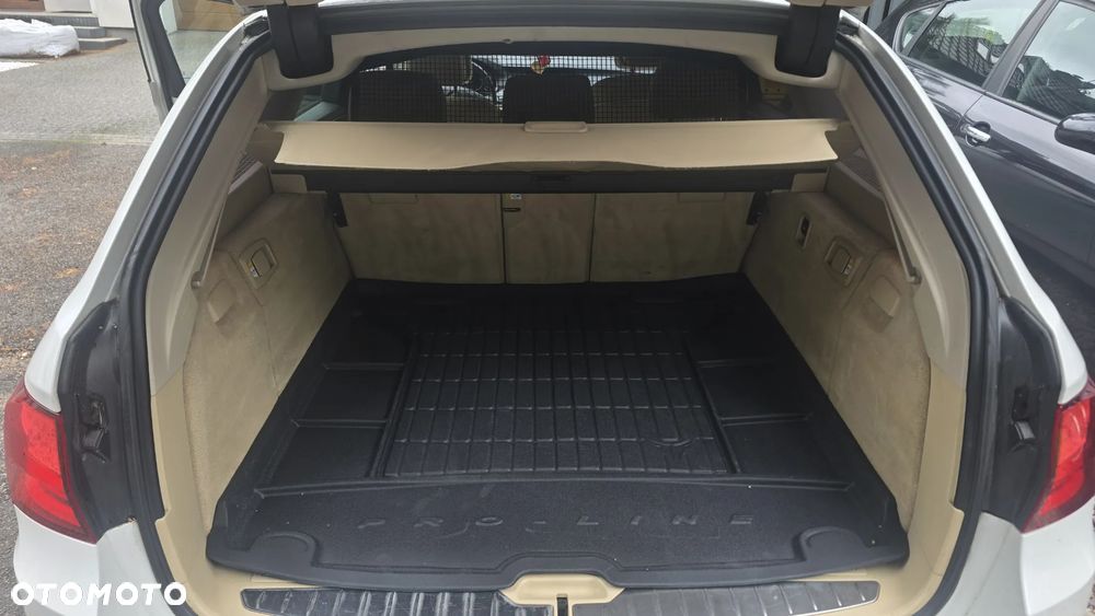 BMW Seria 5 520d - 10