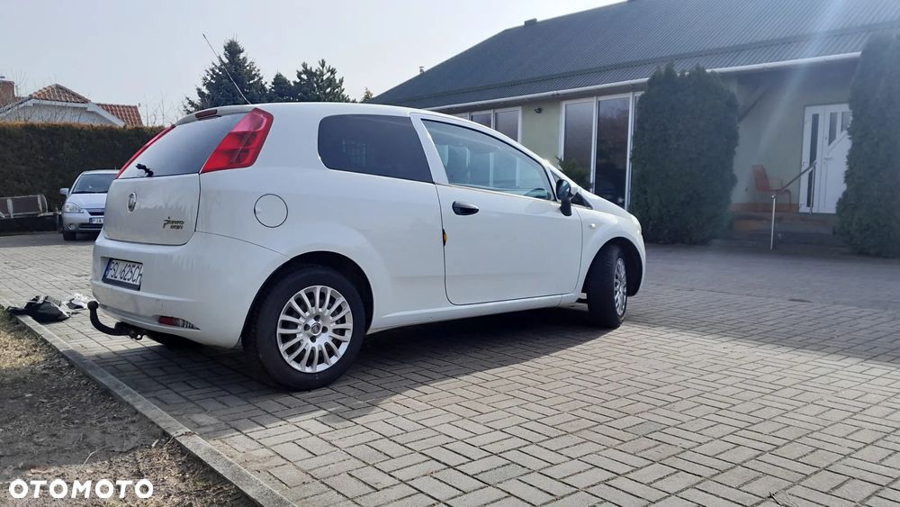 Fiat Punto - 4