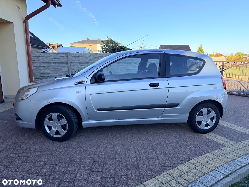 Chevrolet Aveo 2009 photo 3