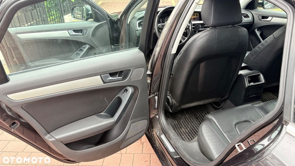 Audi A4 Avant - 10