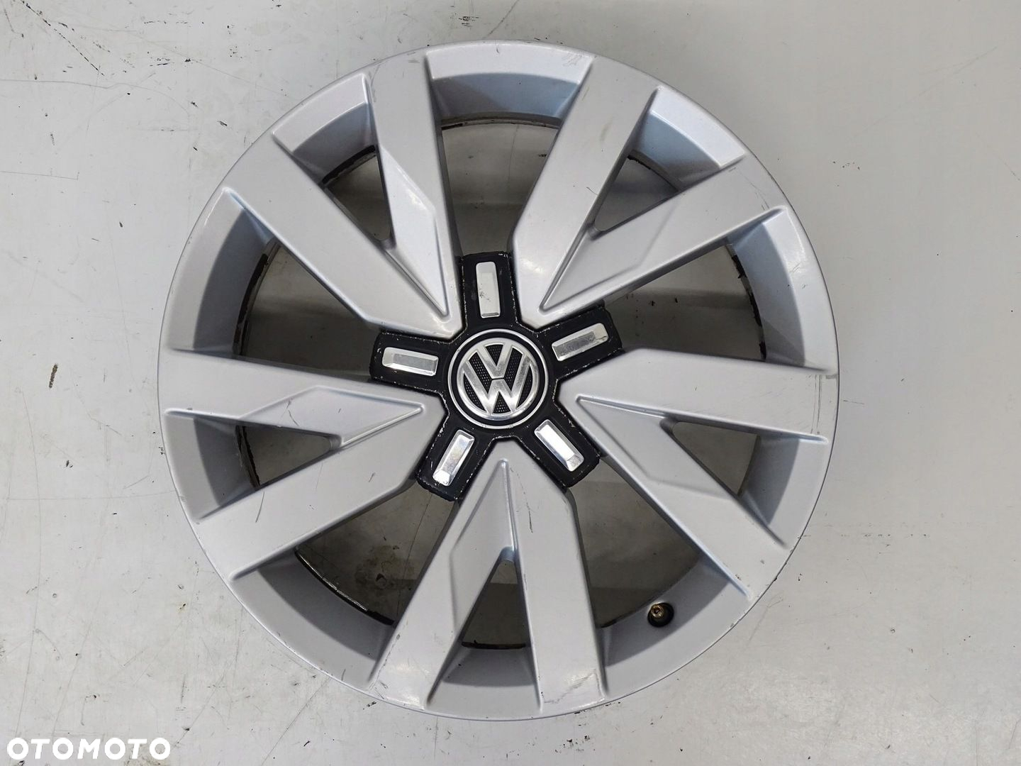 4X FELGI ALUFELGI R16 VW PASSAT B8 3G 6.5J ET41 - 6