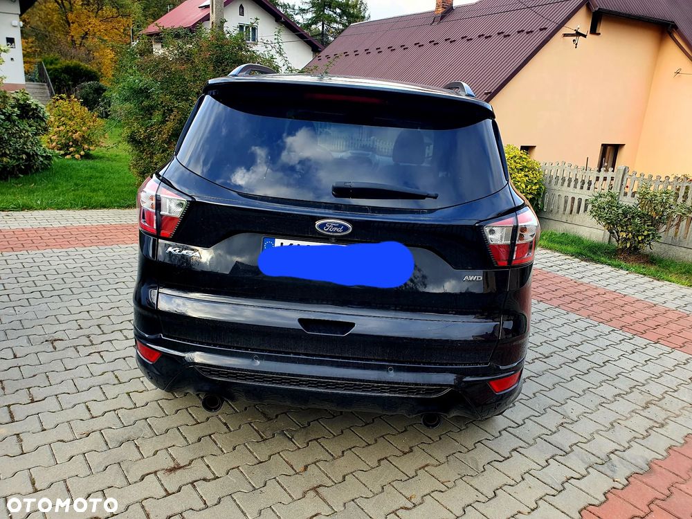 Ford Kuga - 4