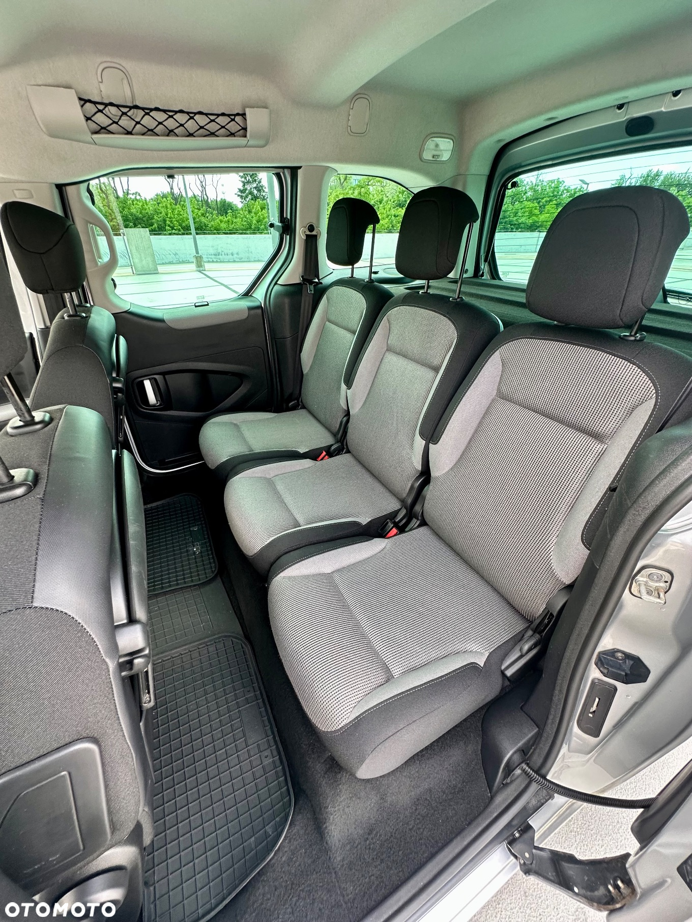 Peugeot Partner Tepee HDi FAP 110 Family - 12
