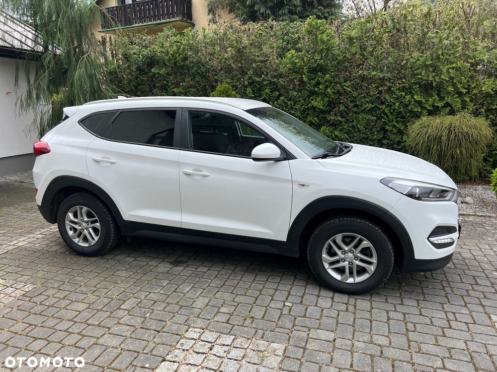 Hyundai Tucson blue 1.6 GDi 2WD Navi - 4