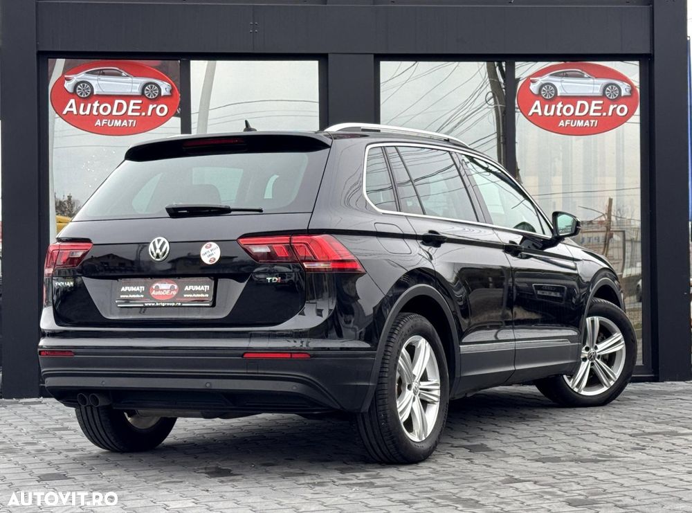 Volkswagen Tiguan - 4