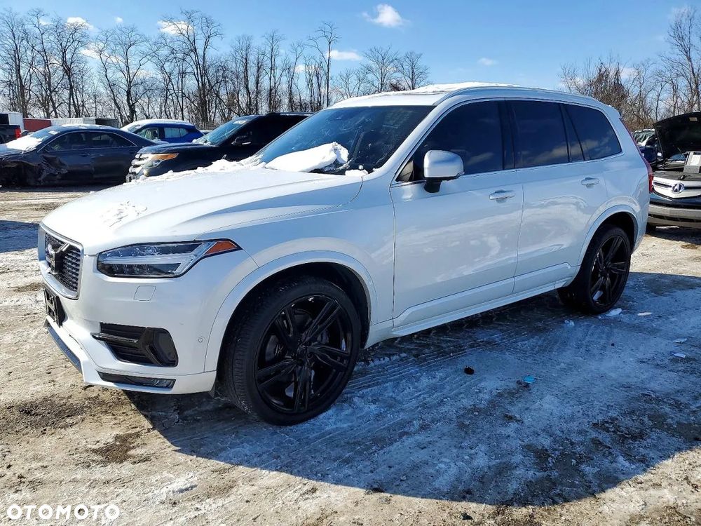 Volvo XC 90 T5 AWD Geartronic Momentum - 2