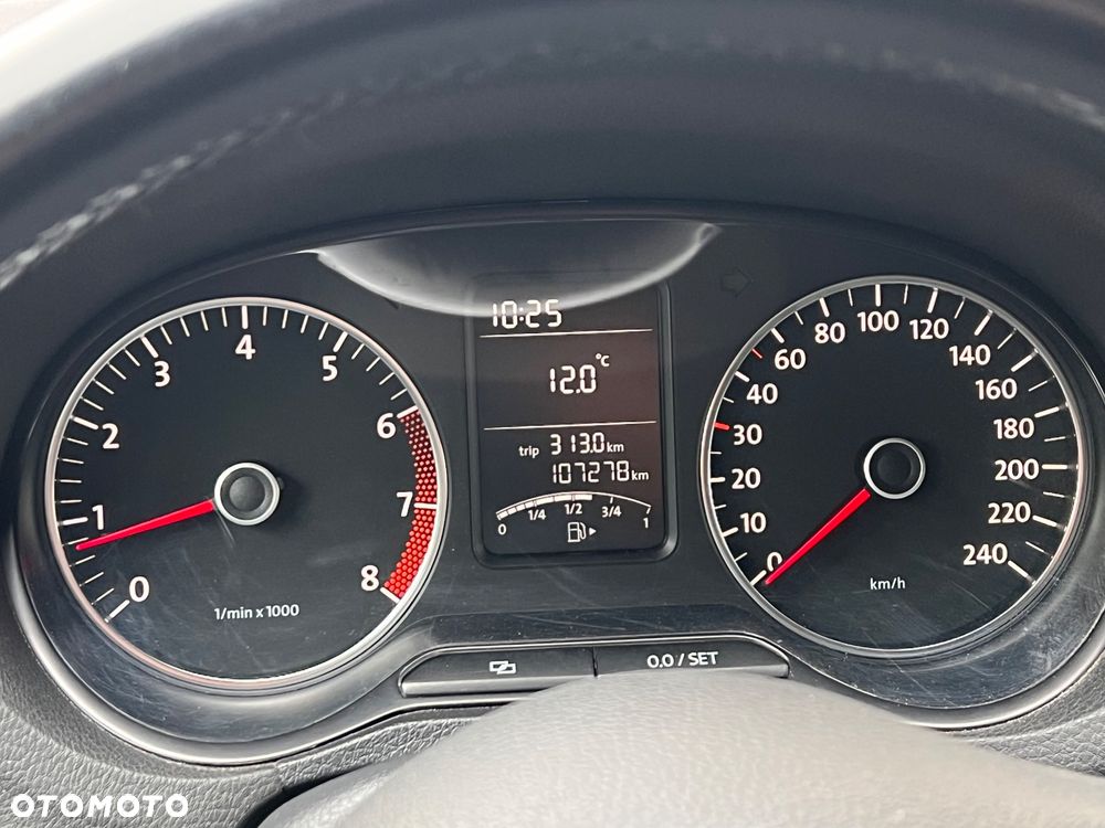 Volkswagen Polo 1.2 TSI Comfortline - 9