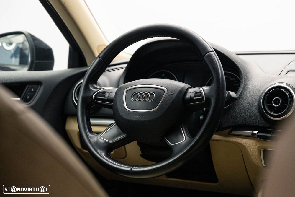 Audi A3 Sportback 1.6 TDI Design - 24