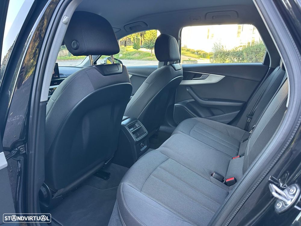 Audi A4 Avant - 16