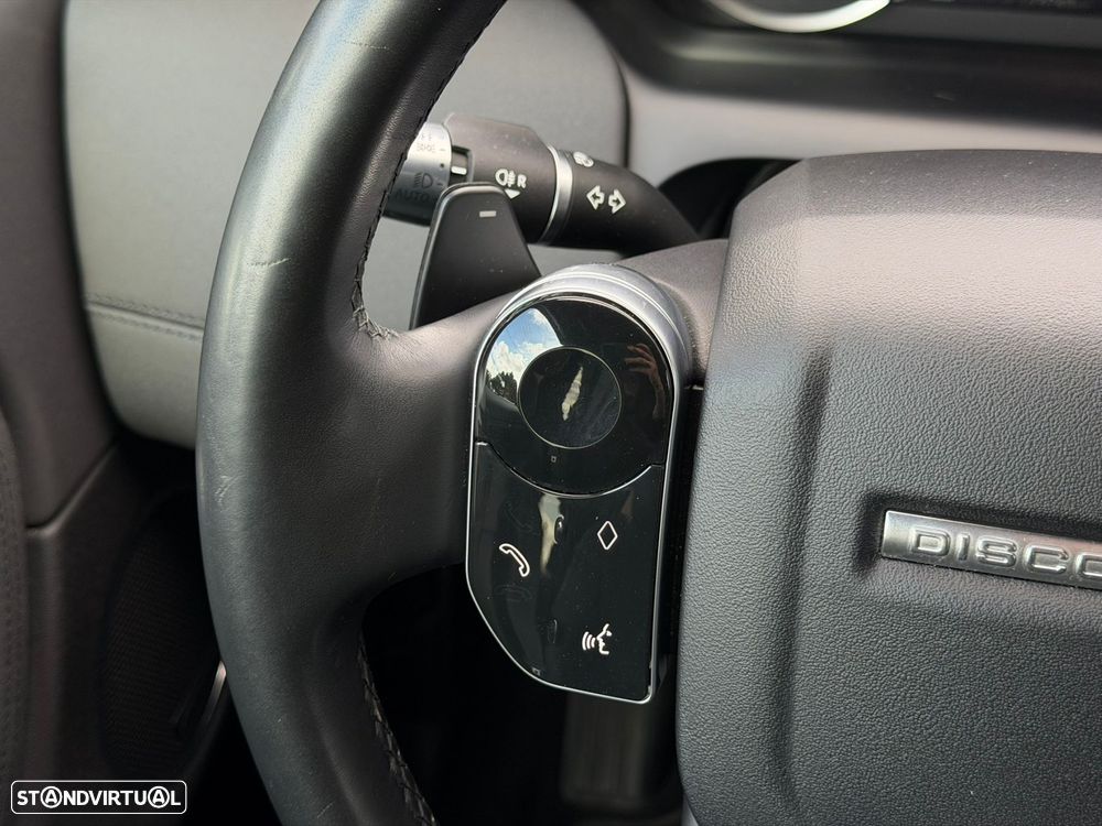 Land Rover Discovery Sport P300e Dynamic SE - 40