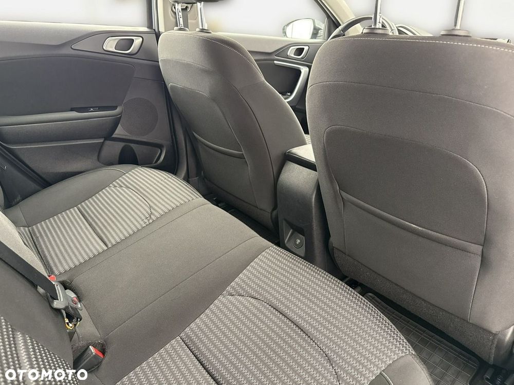 Kia Ceed 1.5 T-GDI M - 24