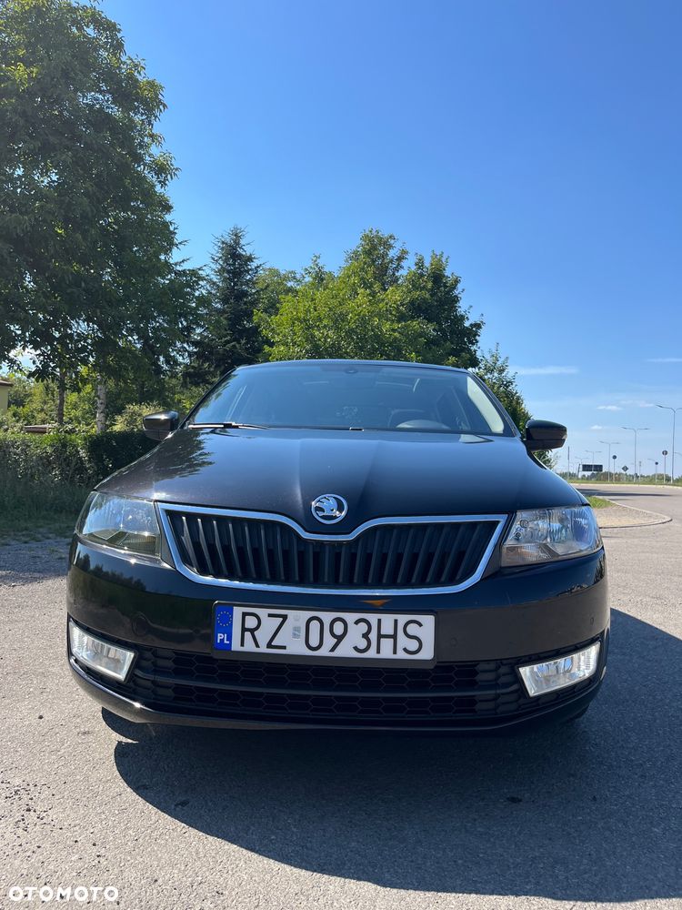 Skoda RAPID 1.4 TSI Drive DSG - 4