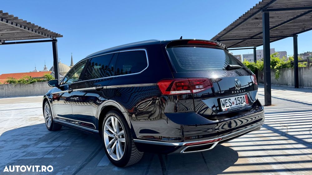 Volkswagen Passat 2.0 TDI SCR DSG Trendline - 3