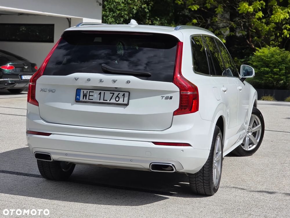 Volvo XC 90 T8 AWD Plug-In Hybrid Inscription 7os - 7