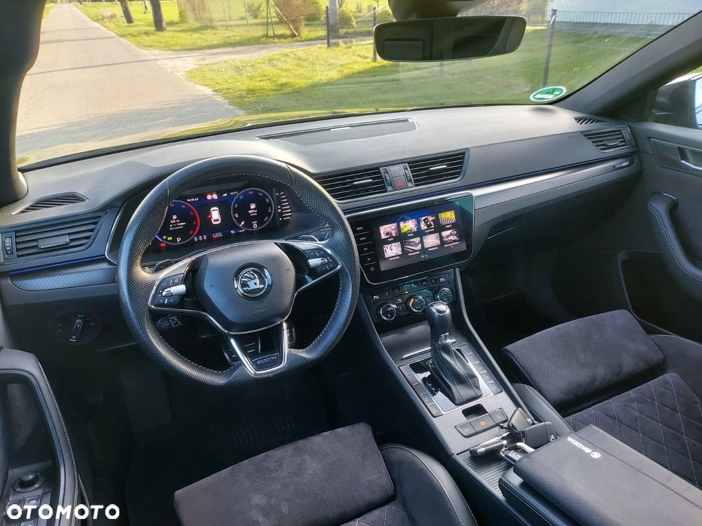 Skoda Superb 2.0 TDI DSG Sportline - 12