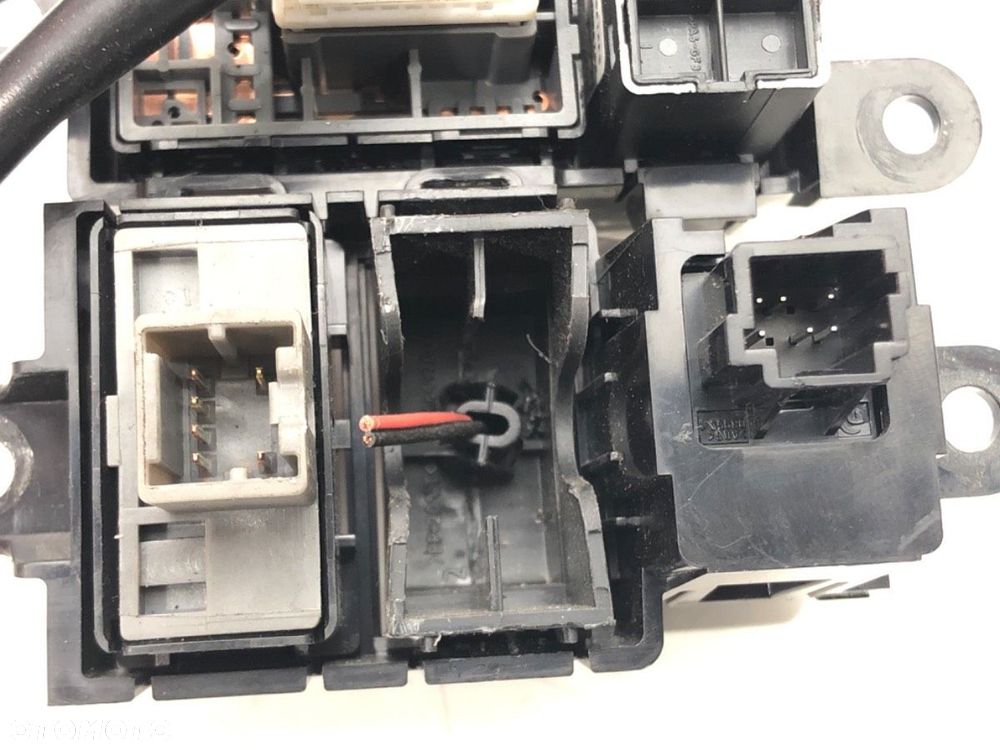 PANEL PRZEŁĄCZNIK  NISSAN JUKE (F15) 2010 - 2022 1.6 DIG-T 140 kW [190 KM] benzyna 2010 - 2022 - 3