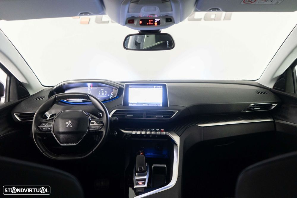 Peugeot 5008 1.2 PureTech Allure EAT8 - 28