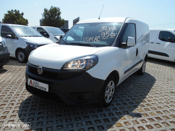 Fiat DOBLO 3Lug. COM AC