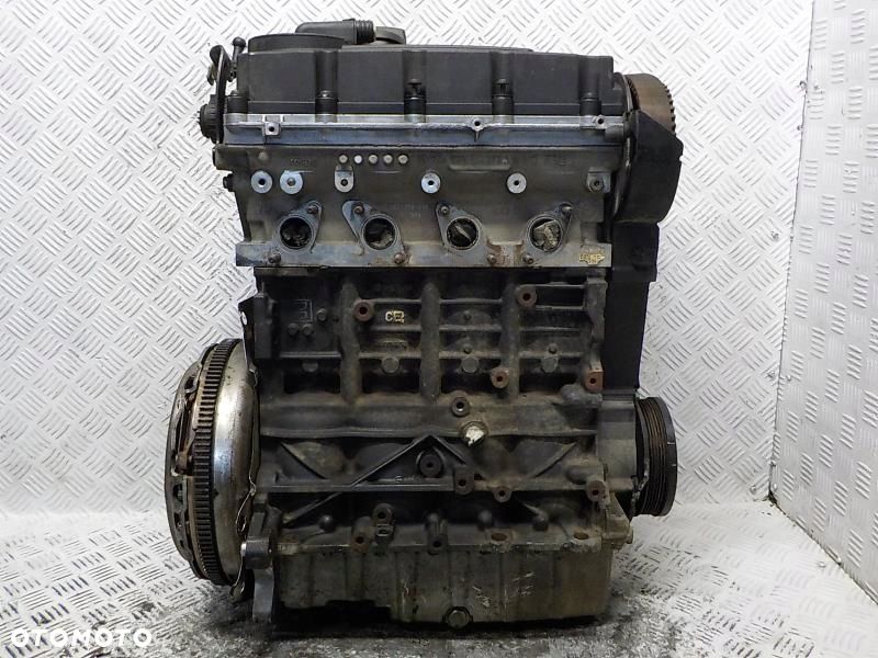 AUDI A3 II 8P VW GOLF V SEAT SILNIK 2.0 TDI BKD - 2