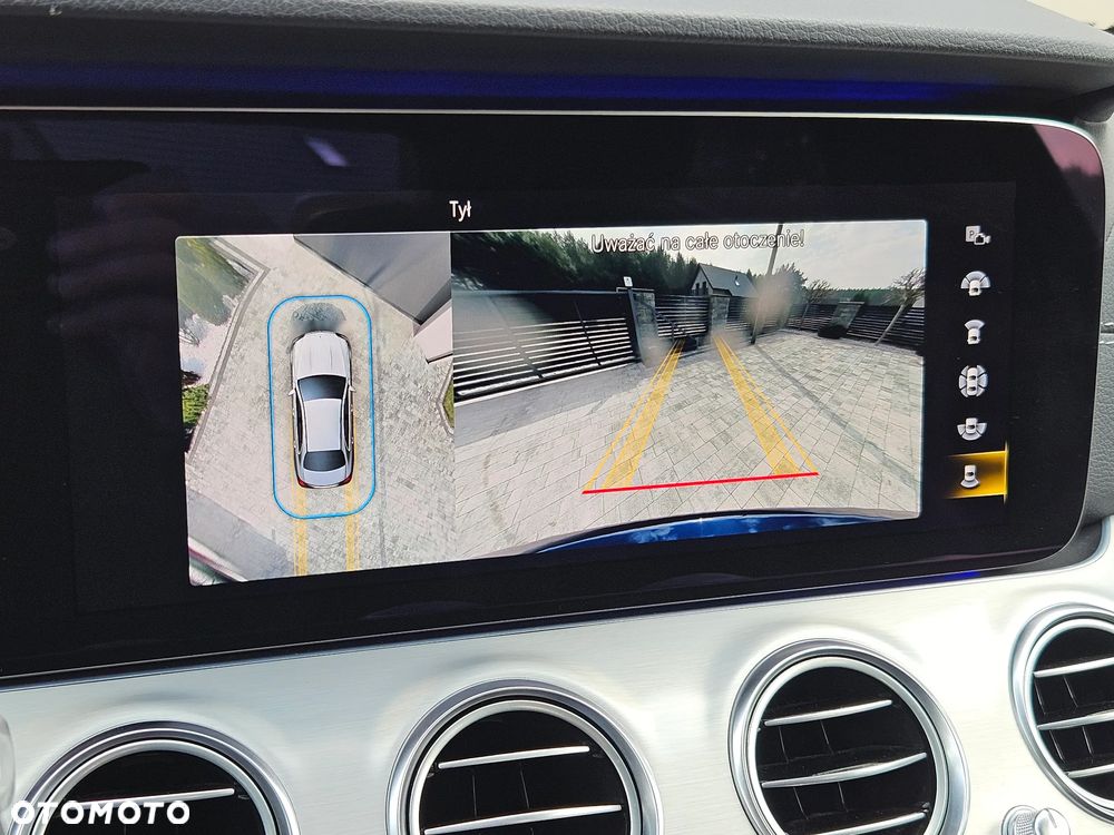 Mercedes-Benz Klasa E 220 d 4-Matic AMG - 9