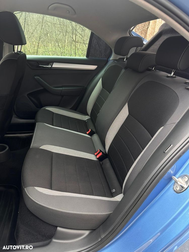 Skoda RAPID 1.0 TSI Ambition - 36