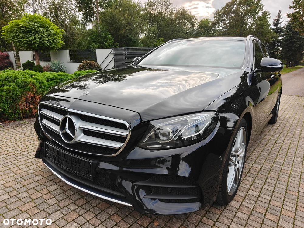 Mercedes-Benz Klasa E 220 d 4Matic 9G-TRONIC AMG Line - 6