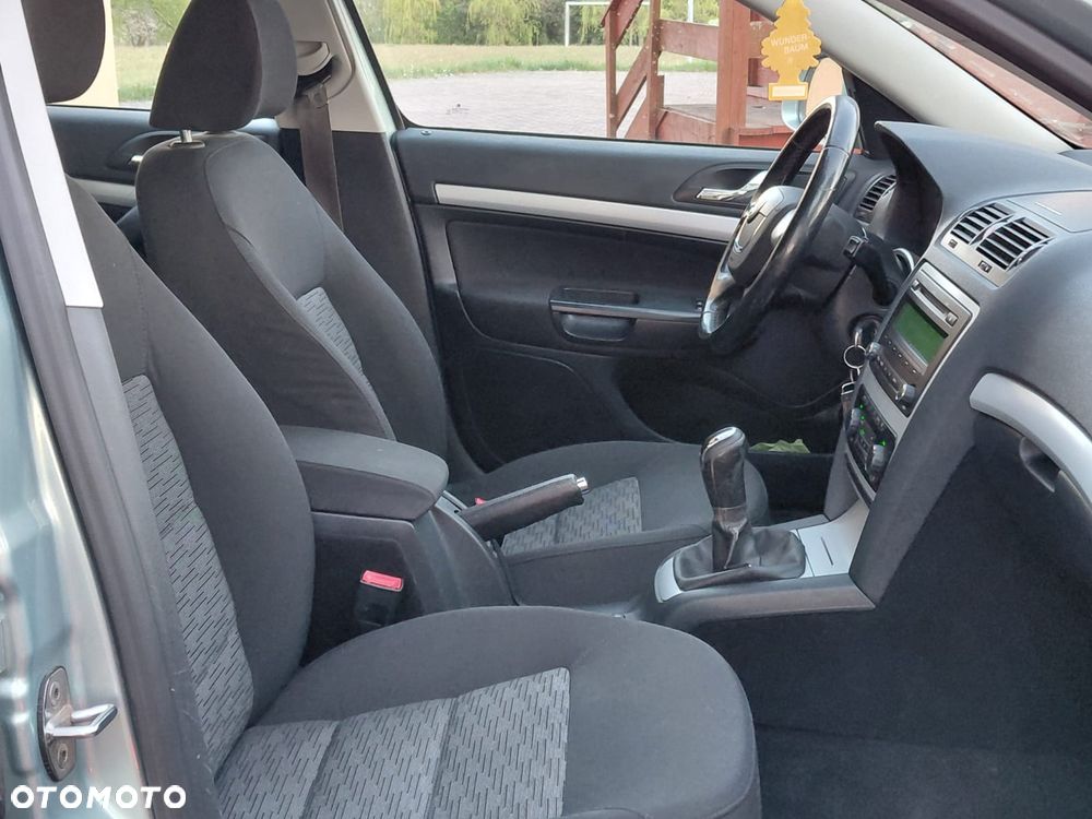 Skoda Octavia 2.0 TDI DPF FAMILY 4x4 - 16